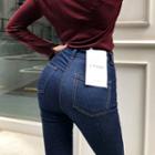 Exclusive High-waist Skinny Jeans