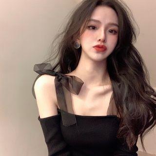 Tie-strap Cold-shoulder Knit Top