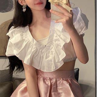 Short-sleeve V-neck Frill Trim Crop Top White - One Size