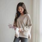 Lace-trim Dip-back Sweatshirt