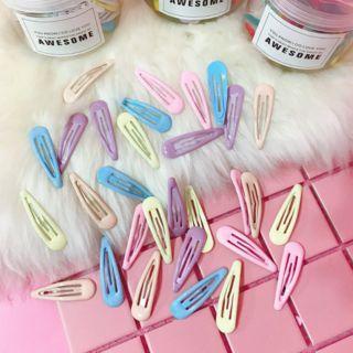 Plastic Hair Clip As Shown In Figure - 30 Pcs