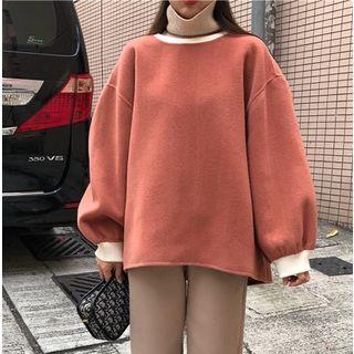 Turtleneck Sweater / Striped Cropped Pants