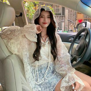 Hood Lace Top White - One Size