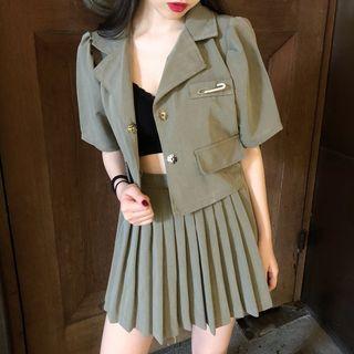 Single-breasted Short-sleeve Crop Blazer / High Waist Pleated Skirt