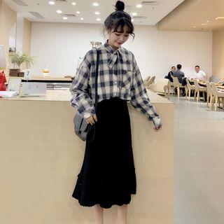 Tie-neck Plaid Shirt / Midi A-line Knit Skirt