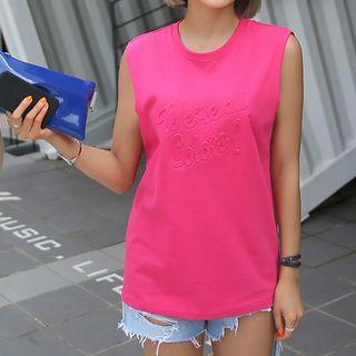 Embossed Round-neck Sleeveless Top