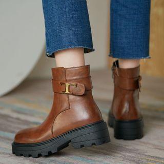 Low Heel Buckled Short Boots
