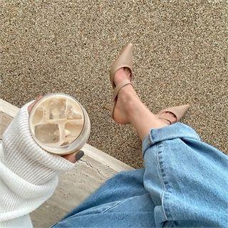 Pointy-toe Mary Jane Mules