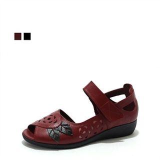 Genuine-leather Flower-motif Sandals