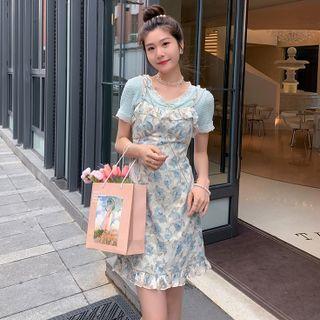 Short-sleeve Lace Panel Bow Top / Spaghetti-strap Floral Dress