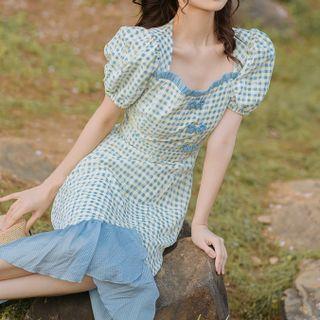 Short-sleeve Plaid Asymmetrical Dress