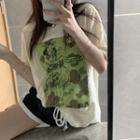 Short-sleeve Camo Print Loose-fit T-shirt Almond & Green - One Size