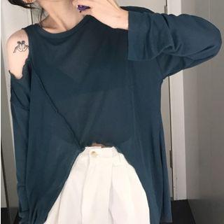 Long-sleeve Cutout Asymmetric Knit Top