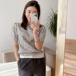 Puff-sleeve Patterned Textured T-shirt