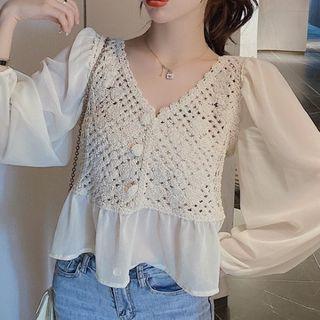 Crochet Panel V-neck Cropped Blouse