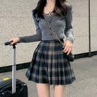 Long-sleeve T-shirt / Pleated Skirt