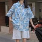 Elbow-sleeve Abstract Hawaiian Shirt / Wide Leg Shorts / Set