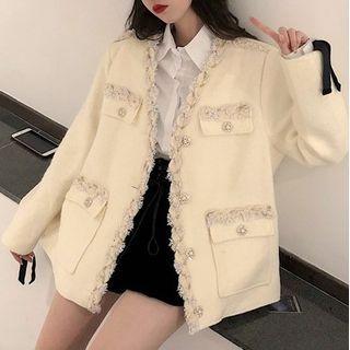 Buttoned Coat / Shirt / Baggy Shorts