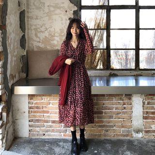 Floral Chiffon Dress / Knit Cardigan