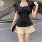 Short-sleeve Ruffled Blouse / A-line Skirt