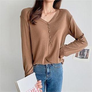 V-neck Henley Top