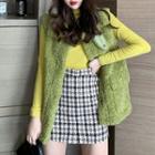 Fleece Button-up Vest / Long-sleeve Turtleneck Top