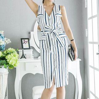 Sleeveless Stripe Gather-waist Button Dress