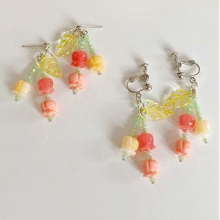 Flower Acrylic Fringed Earring