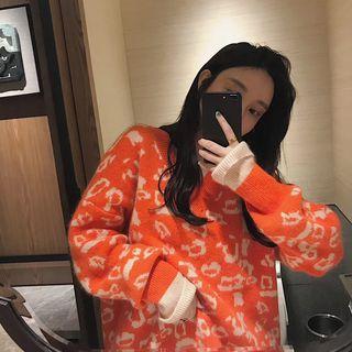 V-neck Patterned Sweater White Tangerine - One Size
