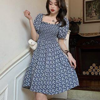 Short-sleeve Floral A-line Dress Blue - One Size