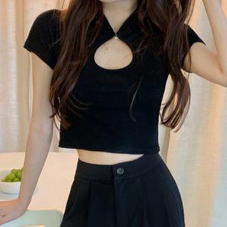 Cut-out Short-sleeve T-shirt / Wide-leg Pants