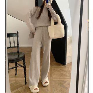 Dip-back Loose-fit Sweater / Wide-leg Pants