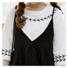 Drop-shoulder Embroidered T-shirt