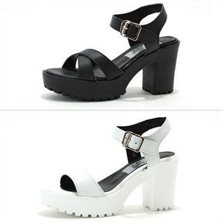 Chunky-heel Buckled Sandals(2 Designs)
