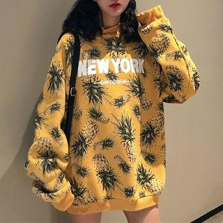 Pineapple Print Lettering Sweatshirt