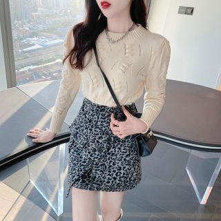 Pointelle Knit Sweater / Leopard Print Mini Pencil Skirt