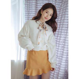 Buttoned Balloon-sleeve Crop Cardigan