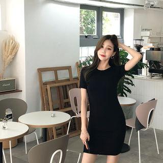 Round-neck Short-sleeve Bodycon Dress
