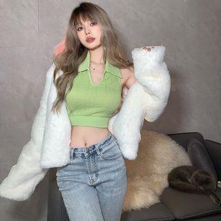 Halter-neck Collared Knit Crop Top