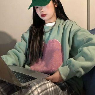 Sweetheart Applique Round Neck Pullover Green - One Size