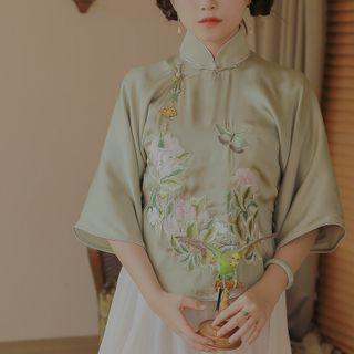 Elbow-sleeve Floral Embroidery Qipao Top