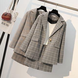Set: Buttoned Plaid Blazer + Wide-leg Shorts