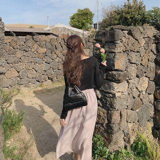 Pleat-detail Long Skirt
