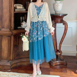 Light Jacket / Spaghetti Strap Floral Midi Dress