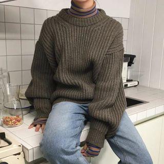 Long-sleeve Striped Knit Top / Crew-neck Sweater