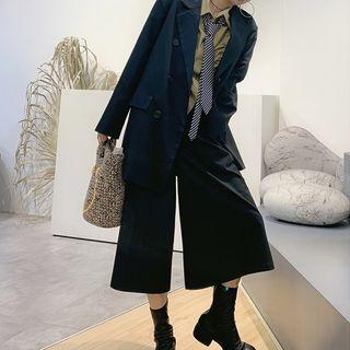 Double-breasted Blazer / Wide-leg Cropped Dress Pants