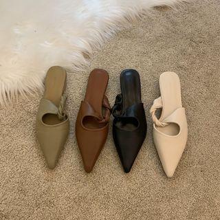 Pointed Cut-out Mules