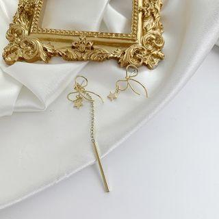 Non-matching Bow Drop Earring Yer114 - 1 Pair - Gold - One Size