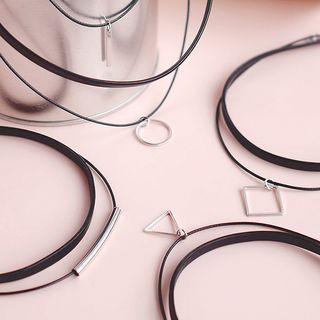 Geometric Layered Choker
