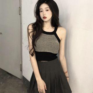 Knit Camisole Top / Pleated Mini A-line Skirt